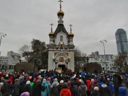 Праздничный крестный ход в День Казанской иконы Божией Матери и День народного единства