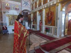 Божественная литургия в день памяти святителя Николая, архиепископа Мир Ликийских, чудотворца