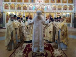 Правящий митрополит Евгений совершил Божественную литургию в Преображенском храме Екатеринбурга